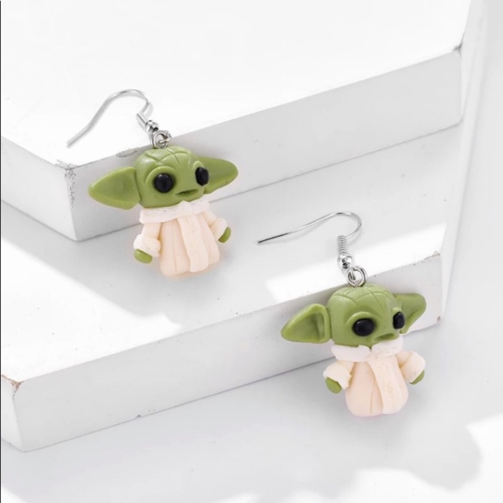 COPY - 🐒💫YODA EARINGS & KEYCHAIN